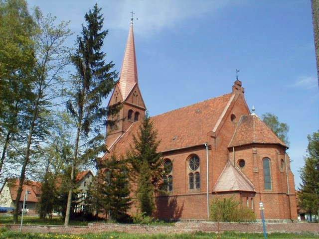 kościół w Pogrodziu